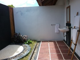 Batu Ampar Bungalows