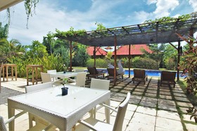 Batu Ampar Bungalows