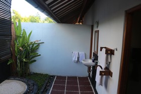 Batu Ampar Bungalows