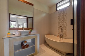Desak Putu Putra Hidden Homestay