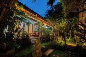 Desak Putu Putra Hidden Homestay