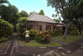 Taman Sari Bali Resort & Spa