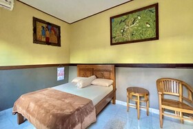 Mongan Homestay Beside The Belulang Hot Spring