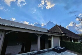 Mongan Homestay Beside The Belulang Hot Spring