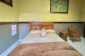 Mongan Homestay Beside The Belulang Hot Spring