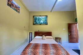 Mongan Homestay Beside The Belulang Hot Spring