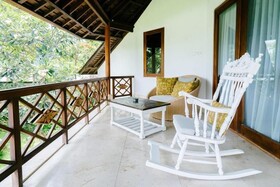 Avillion Villa Cinta