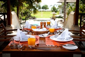 Avillion Villa Cinta