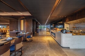 Bali Beach Hotel