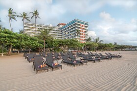 Bali Beach Hotel