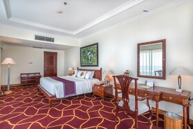 Bali Beach Hotel