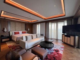 Bali Beach Hotel