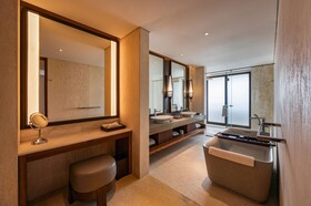 Bali Beach Hotel