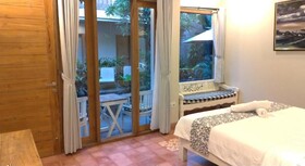 Jukung Guest House