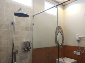 Jukung Guest House