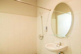 The Sunrise by OYO Rooms