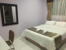 7 One Homestay