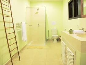 Aisha Family Villa