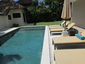 Aisha Family Villa