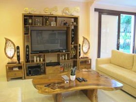 Aisha Family Villa