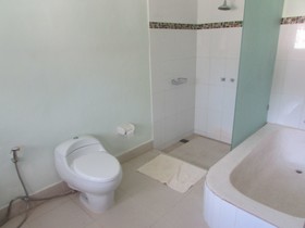Aisha Family Villa