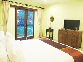 Aisha Family Villa