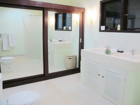 Aisha Family Villa