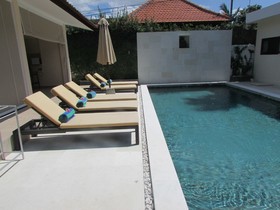 Aisha Family Villa