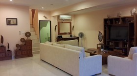 Aisha Family Villa
