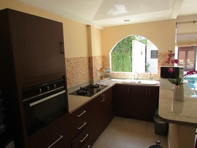 Aisha Family Villa