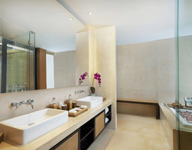 Grand Seminyak – Lifestyle Boutique Bali Resort