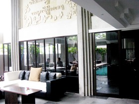 Anshel Hotel