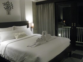 Anshel Hotel
