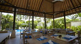Artemis Villa & Hotel