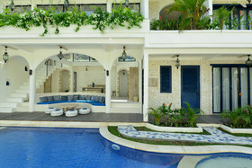 Artemis Villa & Hotel