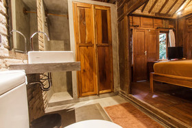 Bening Hut And Spa