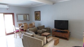 Bodat Townhouse