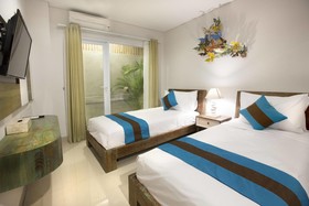 Hola Seminyak