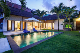 Casaluna Villa