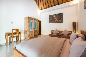 Casaluna Villa