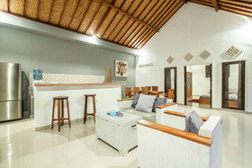 Casaluna Villa