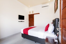 Ceria Guesthouse Seminyak by OYO Rooms