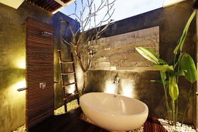 Chandra Villas