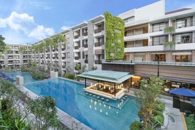 Courtyard Bali Seminyak Resort