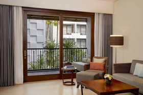 Courtyard Bali Seminyak Resort