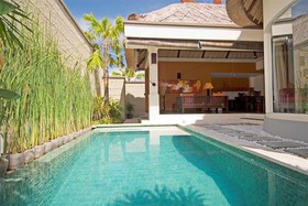 D'Alang Alang Villas