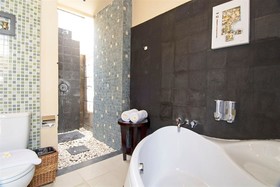 D'Alang Alang Villas