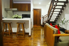 Delu Villas & Suites