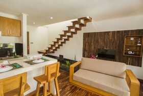 Delu Villas & Suites