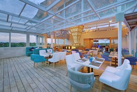 de Vins Sky Seminyak Hotel